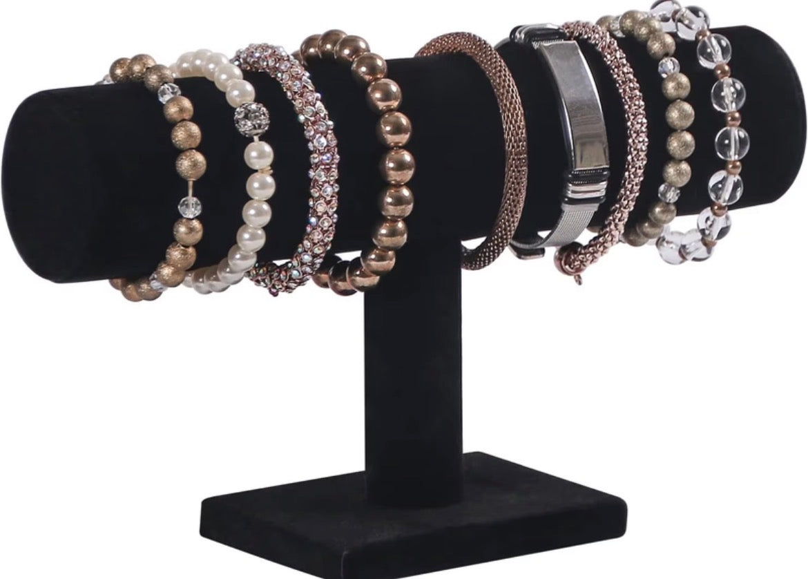 Svart & vit smyckesställ i sammet för armband och klockor